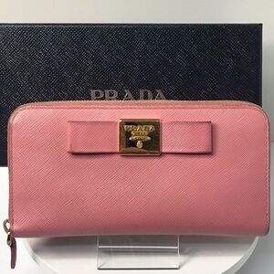 PRADA Saffiano Leather Zip Around Wallet 😍💖🔥